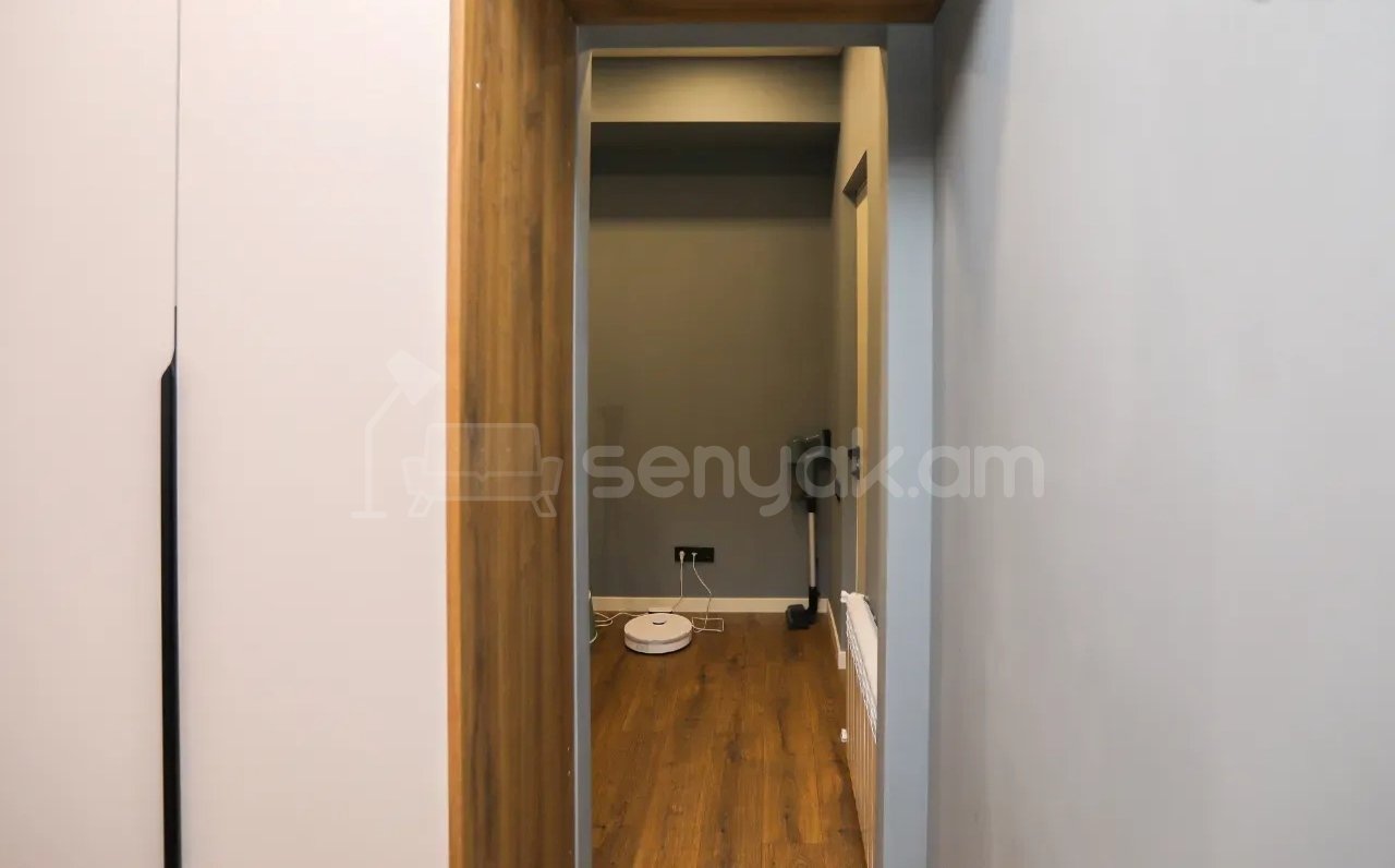 3 Սենյականոց Բնակարան Նորակառույցում, 60քմ, 3/17 հարկ, Կապիտալ Վերանորոգված