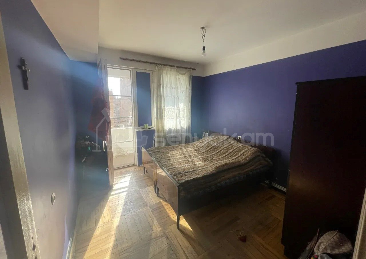 3 Սենյականոց Բնակարան, 84քմ, 6/14 հարկ, Նորմալ Վիճակում