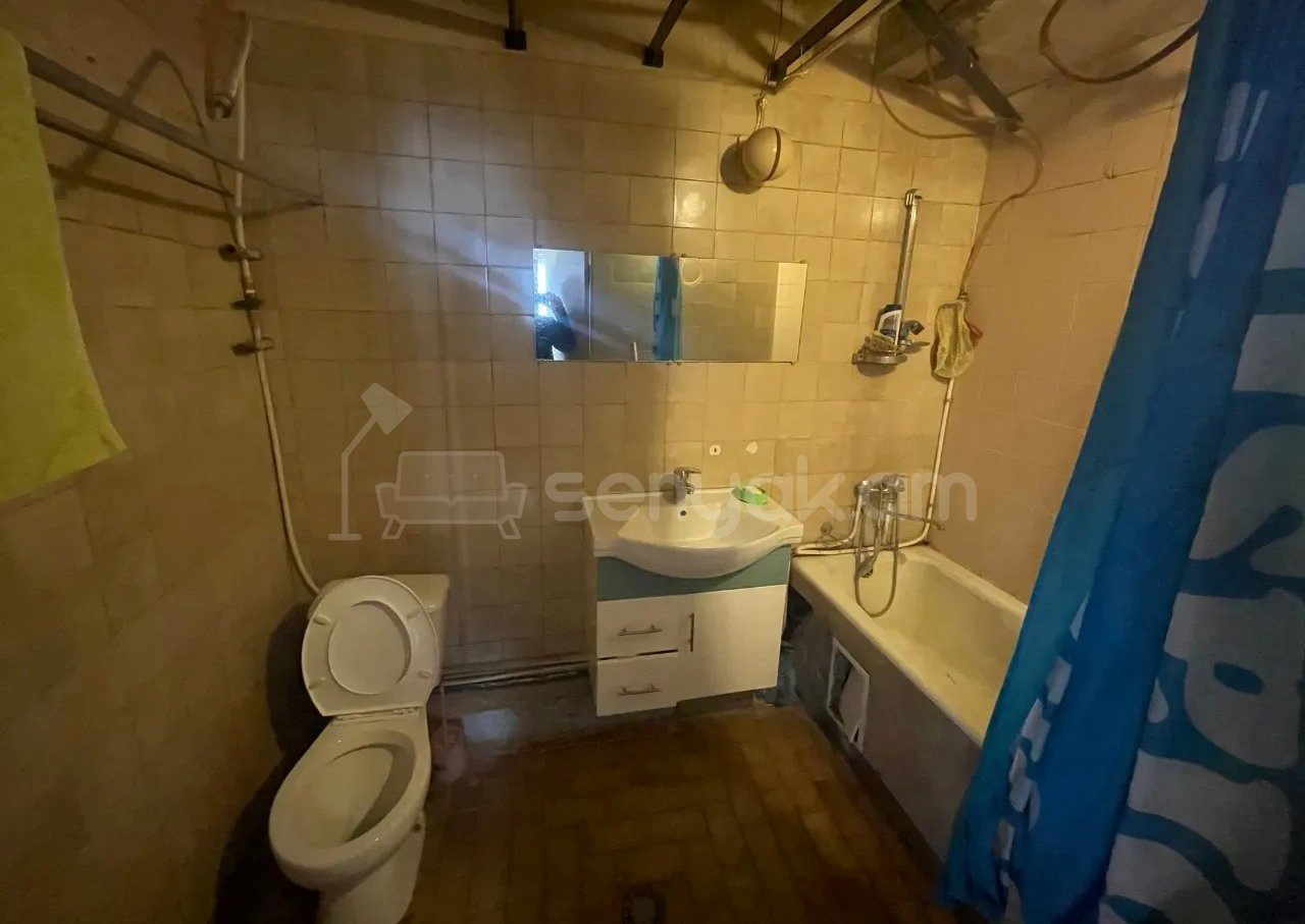 3 Սենյականոց Բնակարան, 84քմ, 6/14 հարկ, Նորմալ Վիճակում