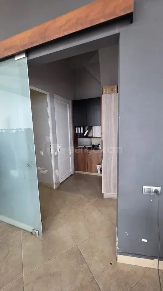Օֆիսային Տարածք, 150քմ, Կապիտալ Վերանորոգված