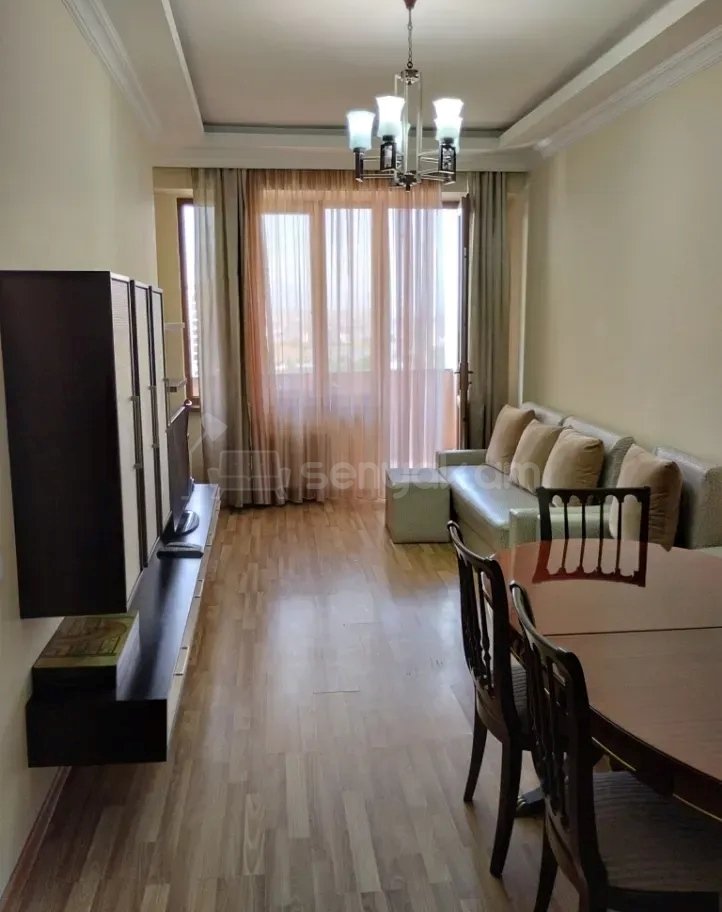 3 Սենյականոց Բնակարան Նորակառույցում, 80քմ, 15/15 հարկ, Կապիտալ Վերանորոգված