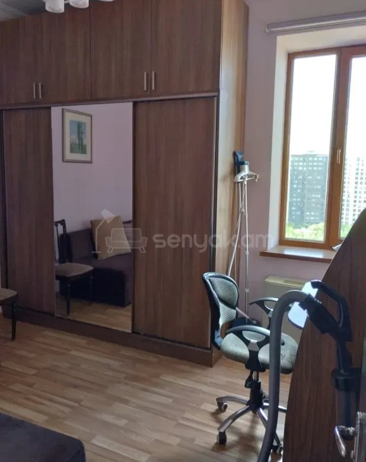 3 Սենյականոց Բնակարան Նորակառույցում, 80քմ, 15/15 հարկ, Կապիտալ Վերանորոգված