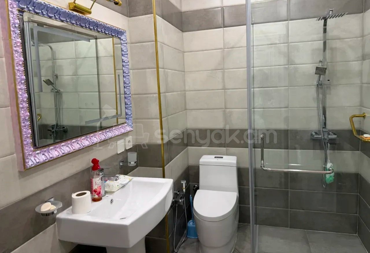 2 Սենյականոց Բնակարան Նորակառույցում, 75քմ, 15/15 հարկ, Կապիտալ Վերանորոգված