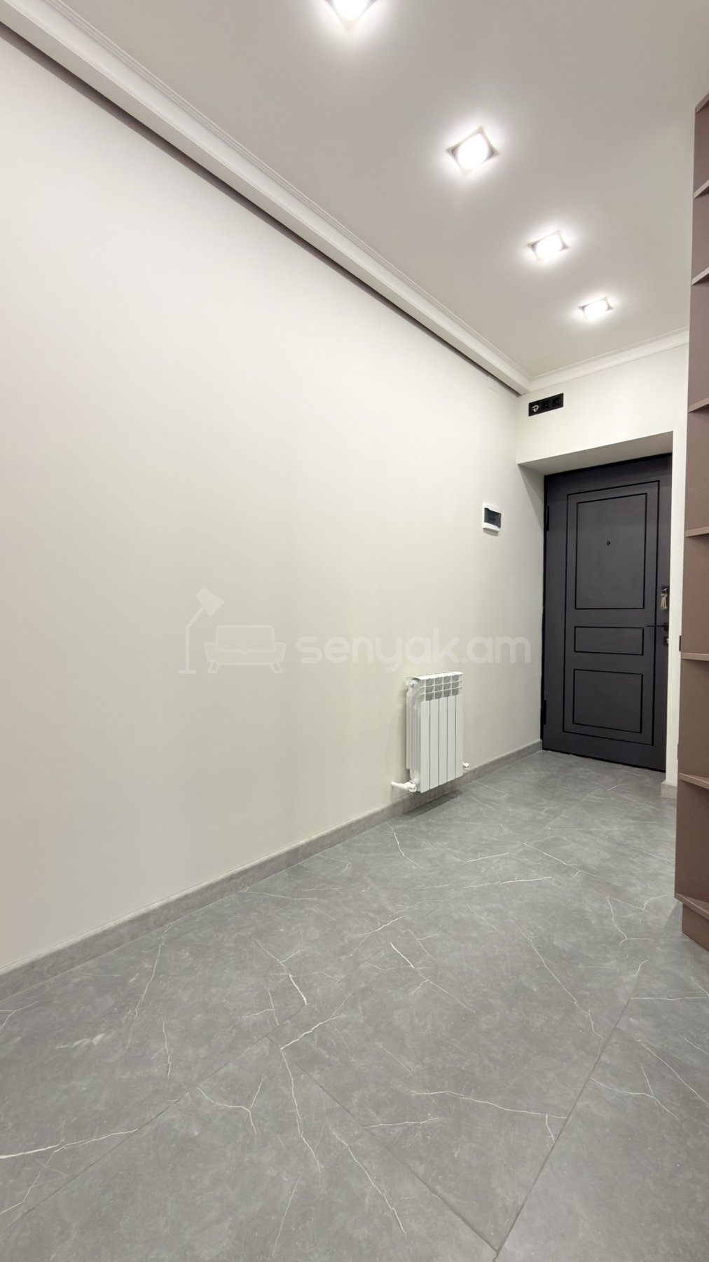 2 Սենյականոց Բնակարան Քարե Շենքում, 48քմ, 4/7 հարկ, Կապիտալ Վերանորոգված