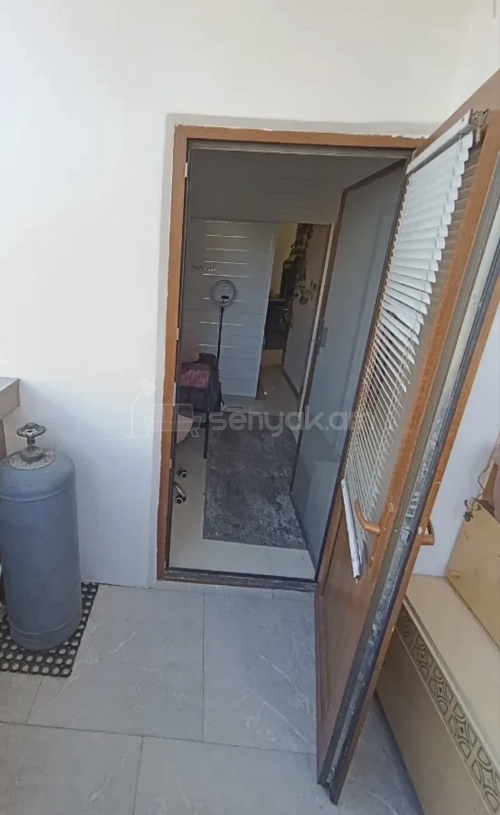 4 Սենյականոց Բնակարան, 96քմ, 5/16 հարկ, Դիզայներական Վերանորոգված