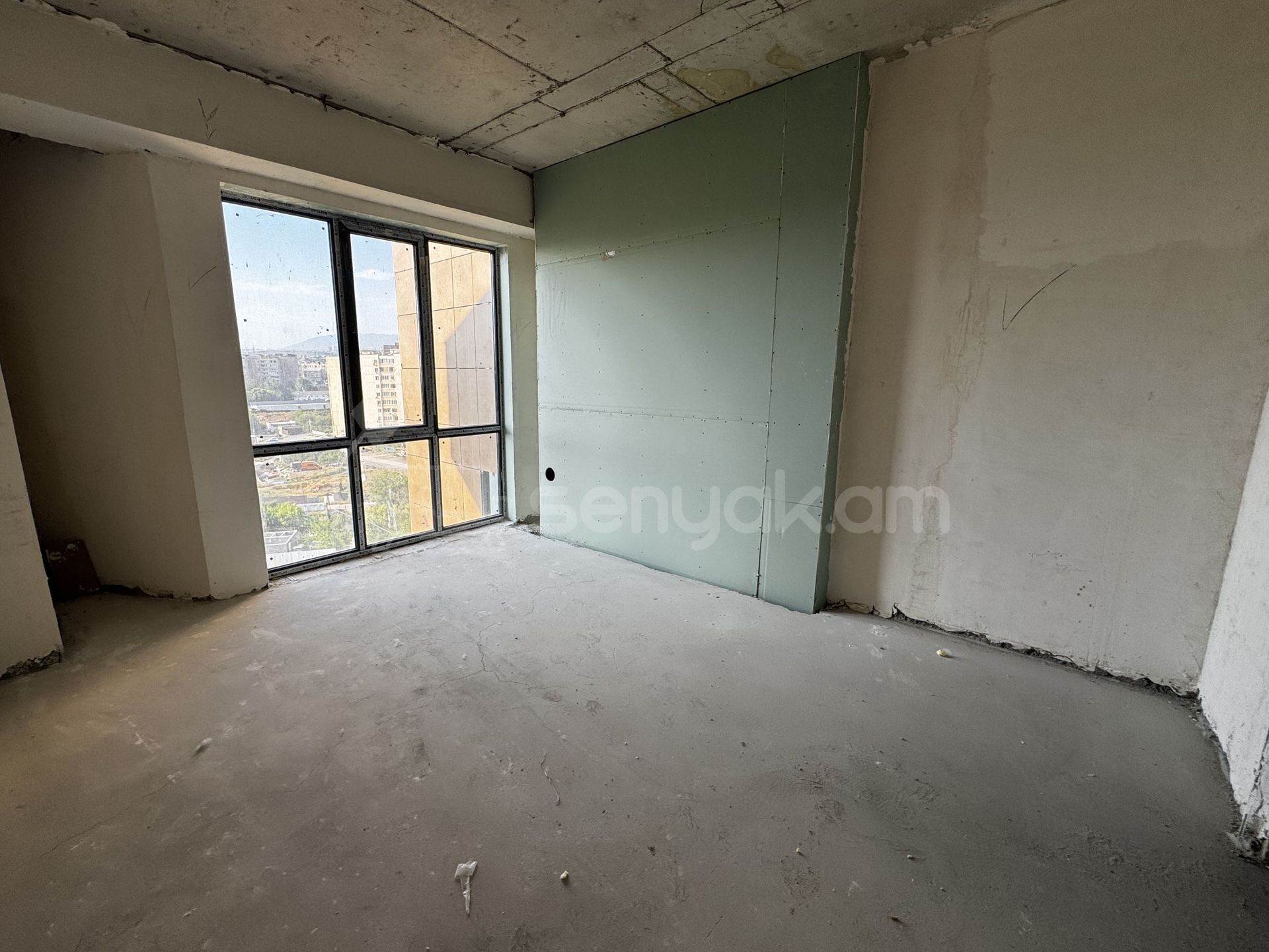 3 Սենյականոց Բնակարան Նորակառույցում, 83քմ, 14/18 հարկ, Զրոյական Վիճակում
