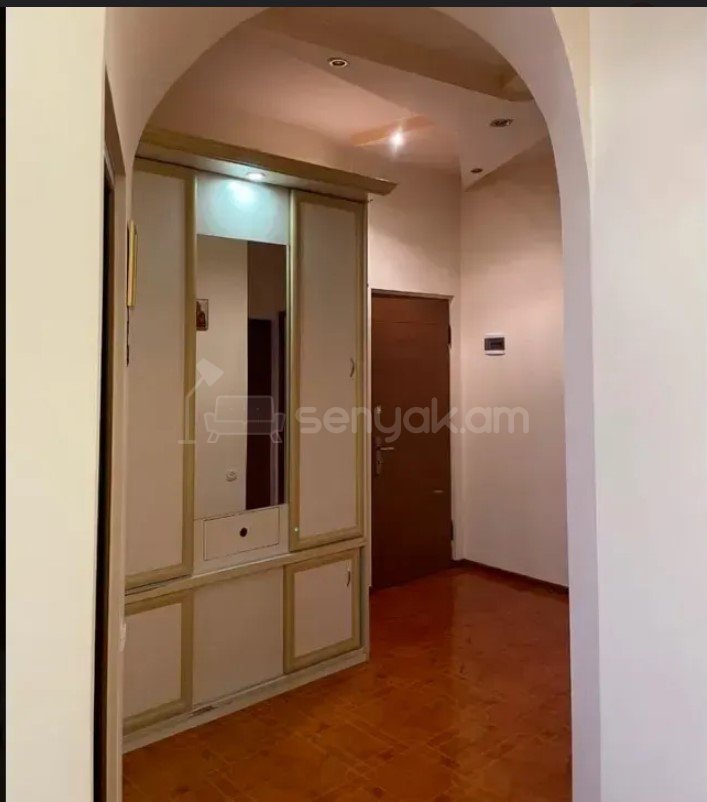 4 Սենյականոց Բնակարան, 90քմ, 10/10 հարկ, Կապիտալ Վերանորոգված, Կահավորված
