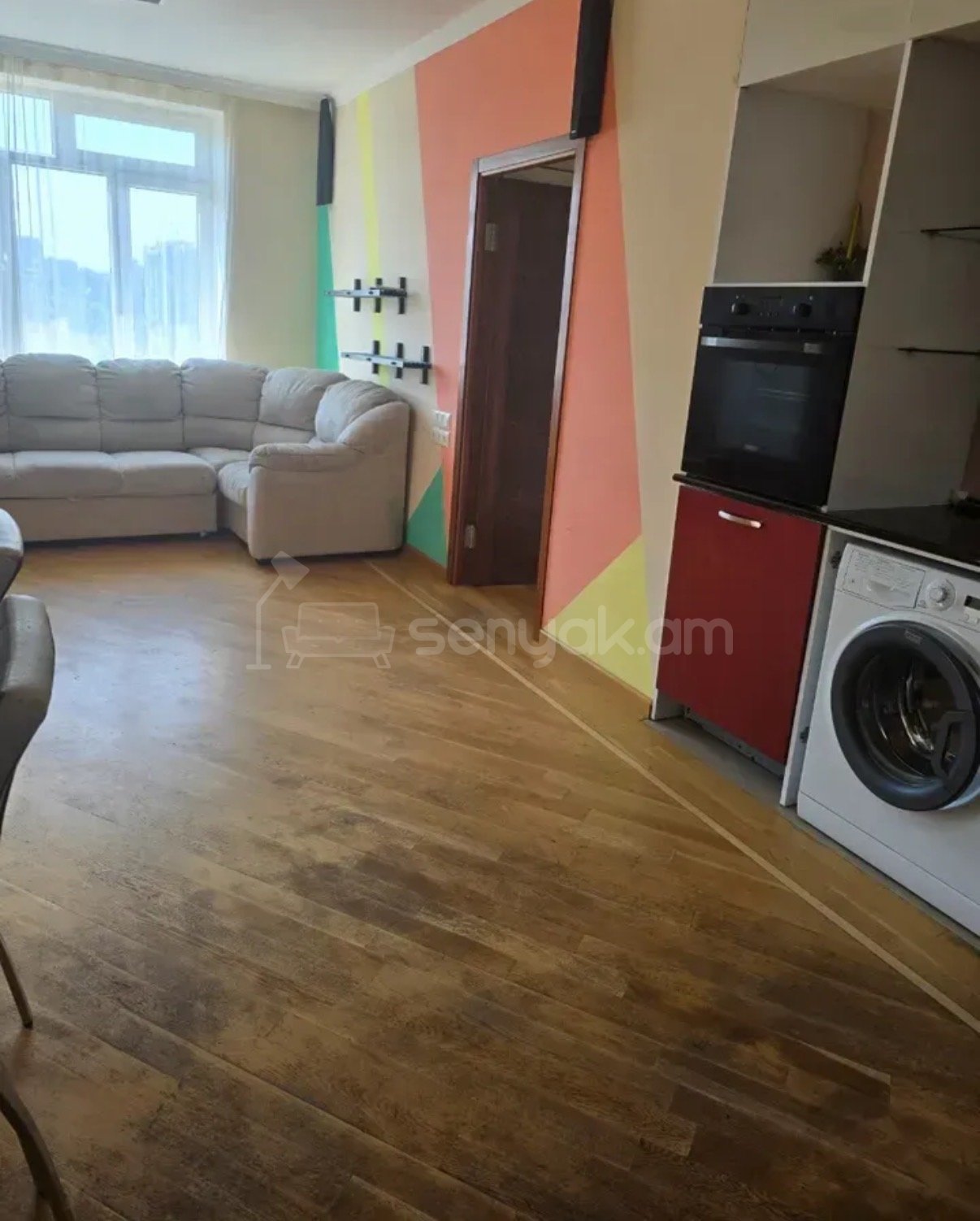 2 Սենյականոց Բնակարան Քարե Շենքում, 45քմ, 2/5 հարկ, Կապիտալ Վերանորոգված, Կահավորված