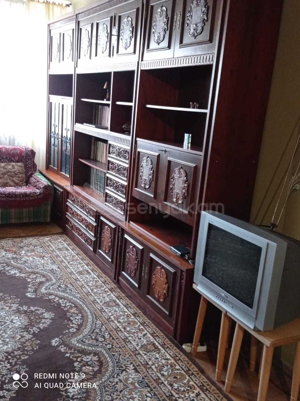 3 Սենյականոց Բնակարան Քարե Շենքում, 80քմ, 4/7 հարկ, Նորմալ Վիճակում, Կահավորված