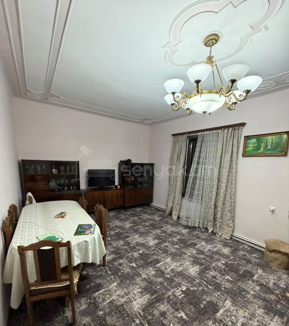 5 Սենյականոց Սեփական Տուն, 160քմ, Նորմալ Վիճակում, Կահավորված