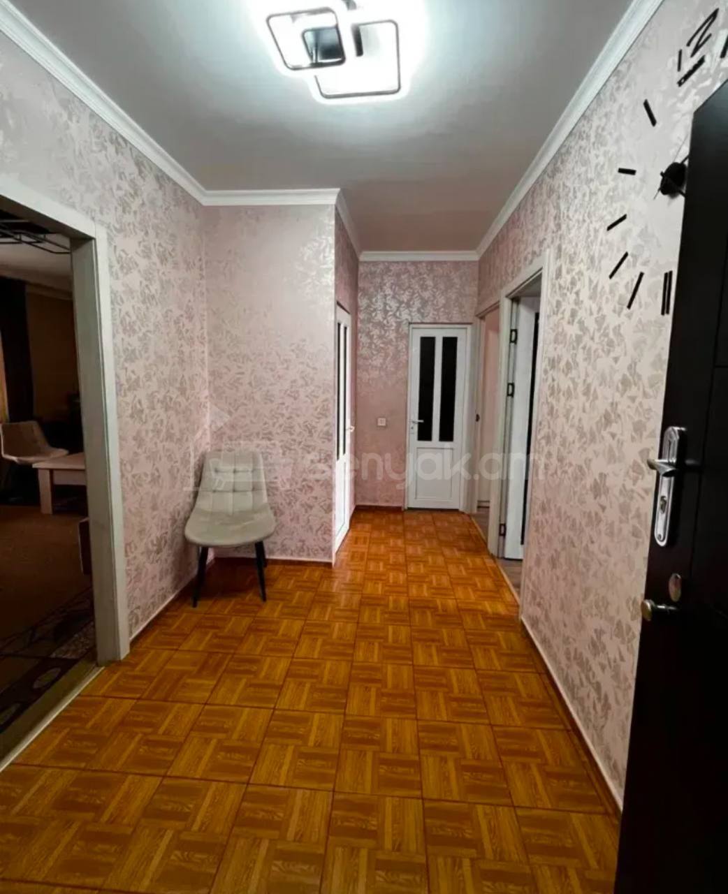 3 Սենյականոց Բնակարան, 76քմ, 6/9 հարկ, Կապիտալ Վերանորոգված, Կահավորված