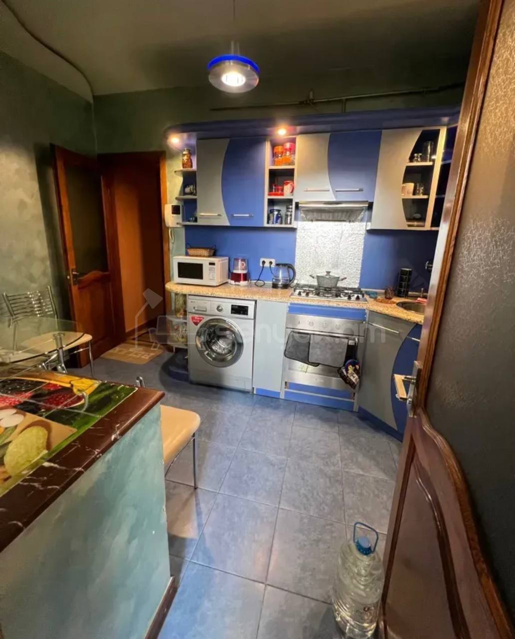 2 Սենյականոց Բնակարան, 45քմ, 4/7 հարկ, Նորմալ Վիճակում, Կահավորված