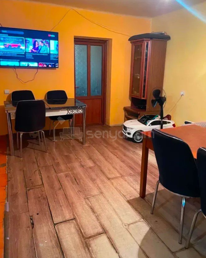 2 Սենյականոց Բնակարան Քարե Շենքում, 55քմ, 1/5 հարկ, Կոսմետիկ Վերանորոգված