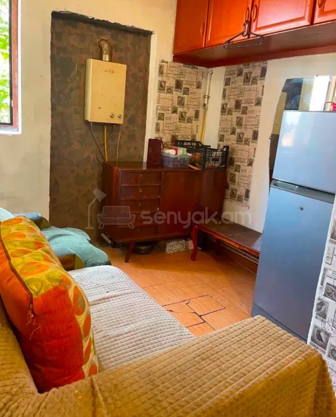 2 Սենյականոց Բնակարան Քարե Շենքում, 55քմ, 1/5 հարկ, Կոսմետիկ Վերանորոգված