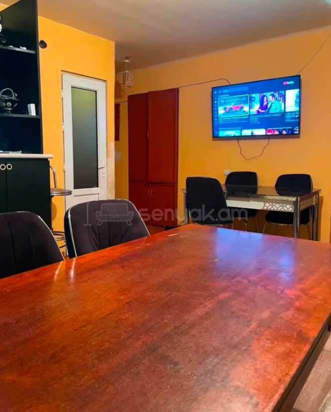 2 Սենյականոց Բնակարան Քարե Շենքում, 55քմ, 1/5 հարկ, Կոսմետիկ Վերանորոգված