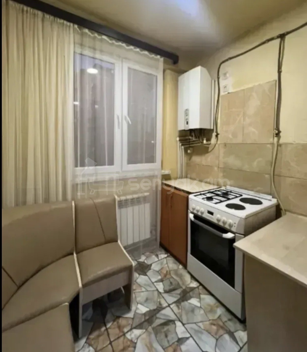 3 Սենյականոց Բնակարան, 67քմ, 3/9 հարկ, Կապիտալ Վերանորոգված, Կահավորված
