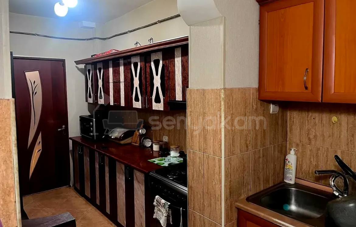 3 Սենյականոց Բնակարան, 72քմ, 2/9 հարկ, Կոսմետիկ Վերանորոգված