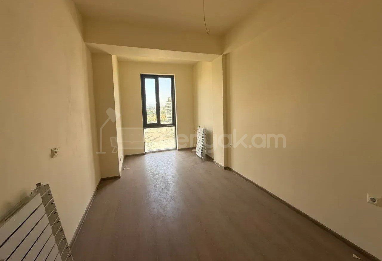 4 Սենյականոց Բնակարան Նորակառույցում, 108քմ, 11/14 հարկ, Կապիտալ Վերանորոգված