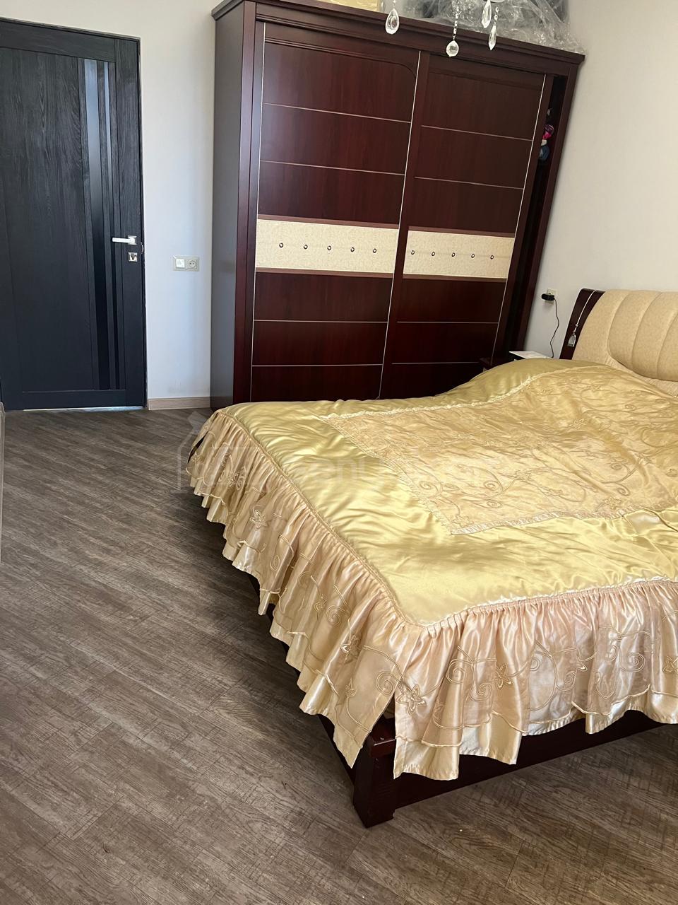 3 Սենյականոց Բնակարան, 98քմ, 4/9 հարկ, Կապիտալ Վերանորոգված