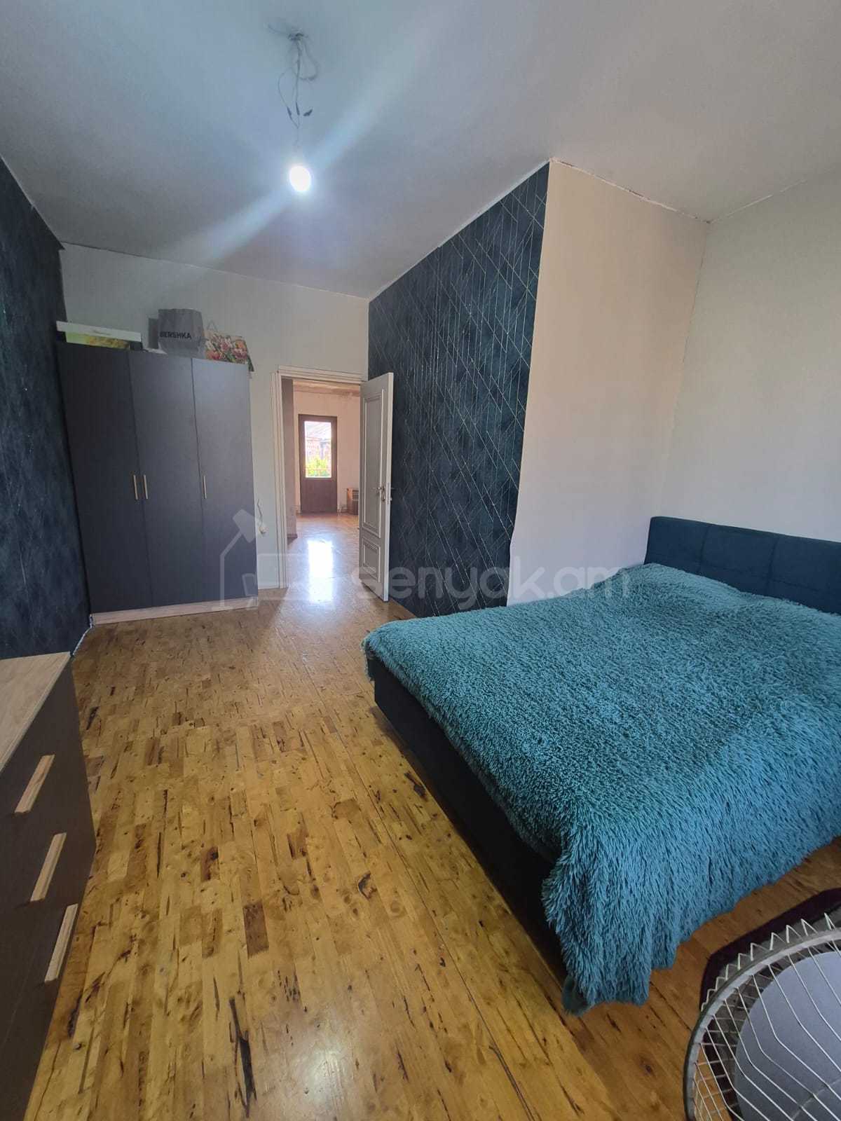 4 Սենյականոց Սեփական Տուն, 180քմ, Նորմալ Վիճակում, Ավտոտնակով