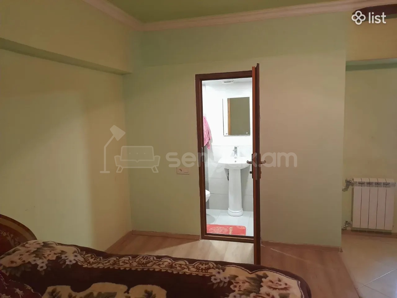 1 Սենյականոց Բնակարան Քարե Շենքում, 45քմ, 1/1 հարկ, Կապիտալ Վերանորոգված, Կահավորված, Արևկող