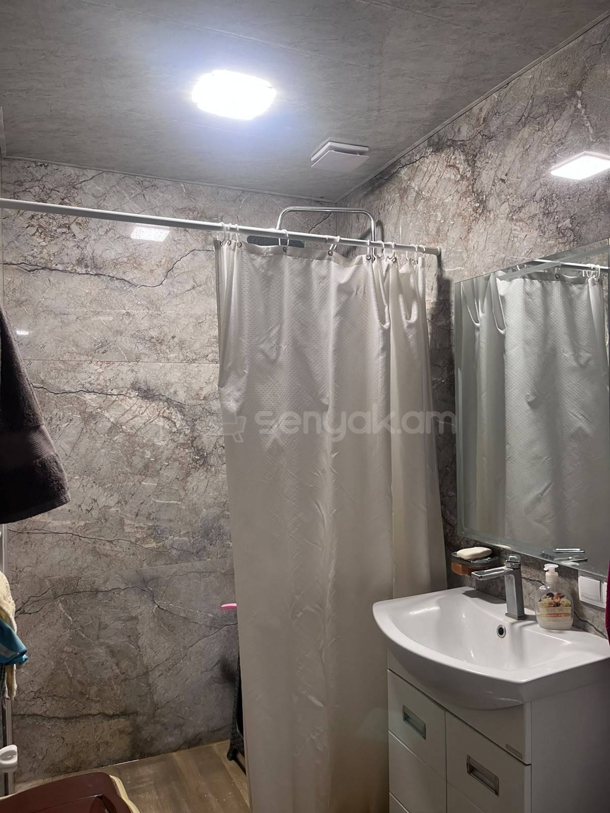 3 Սենյականոց Բնակարան, 72քմ, 2/9 հարկ, Կապիտալ Վերանորոգված