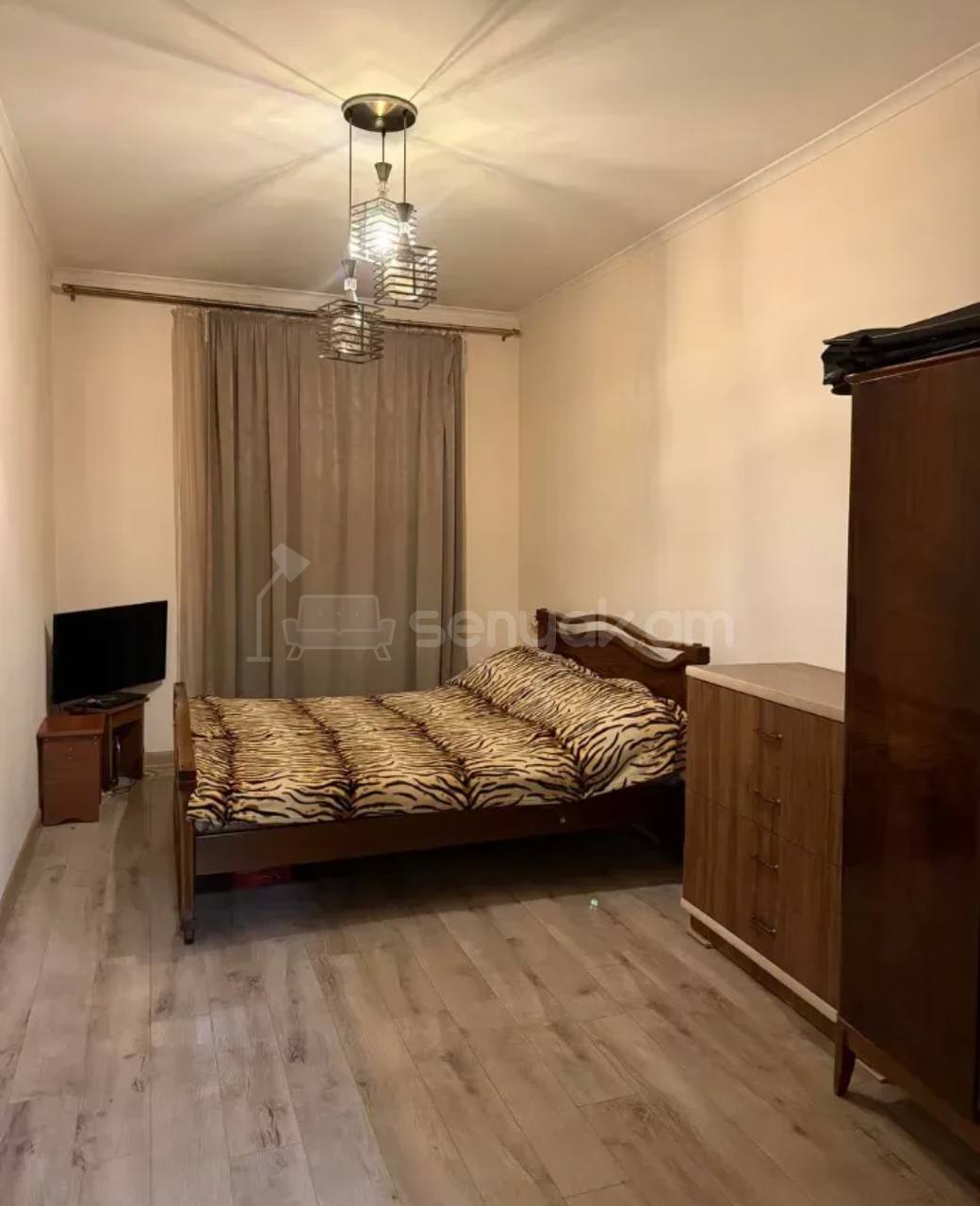 2 Սենյականոց Բնակարան Քարե Շենքում, 43քմ, 1/5 հարկ, Կապիտալ Վերանորոգված, Կահավորված