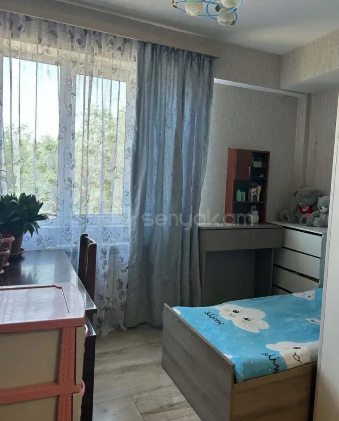 3 Սենյականոց Բնակարան, 67քմ, 2/9 հարկ, Կապիտալ Վերանորոգված, Կահավորված