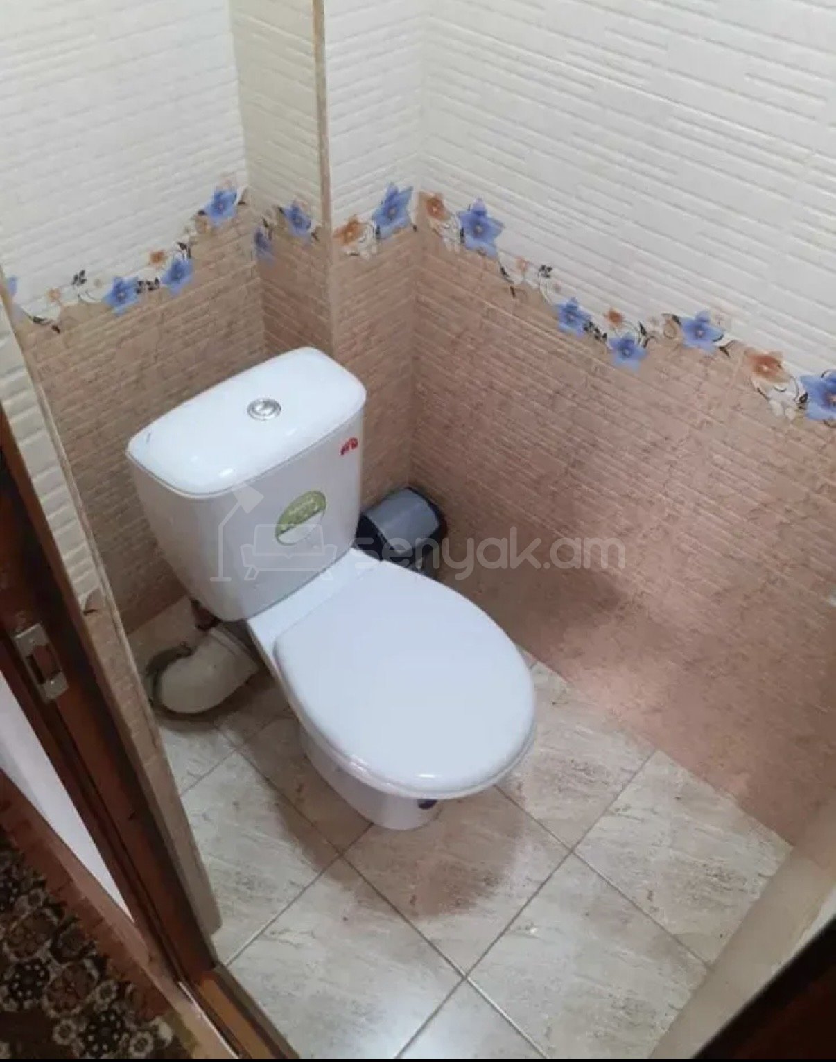 3 Սենյականոց Բնակարան, 74քմ, 1/9 հարկ, Նորմալ Վիճակում, Կահավորված