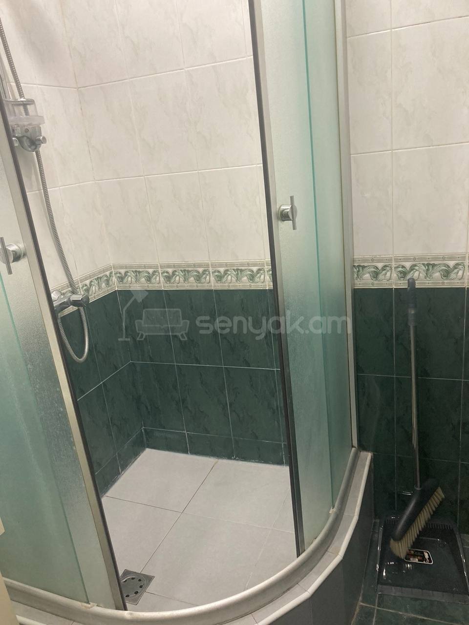 1 Սենյականոց Բնակարան Քարե Շենքում, 50քմ, 4/6 հարկ, Կոսմետիկ Վերանորոգված, Կահավորված