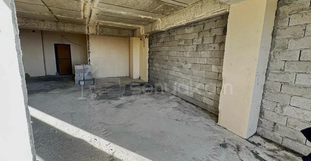 2 Սենյականոց Բնակարան, 73քմ, 8/13 հարկ, Զրոյական Վիճակում