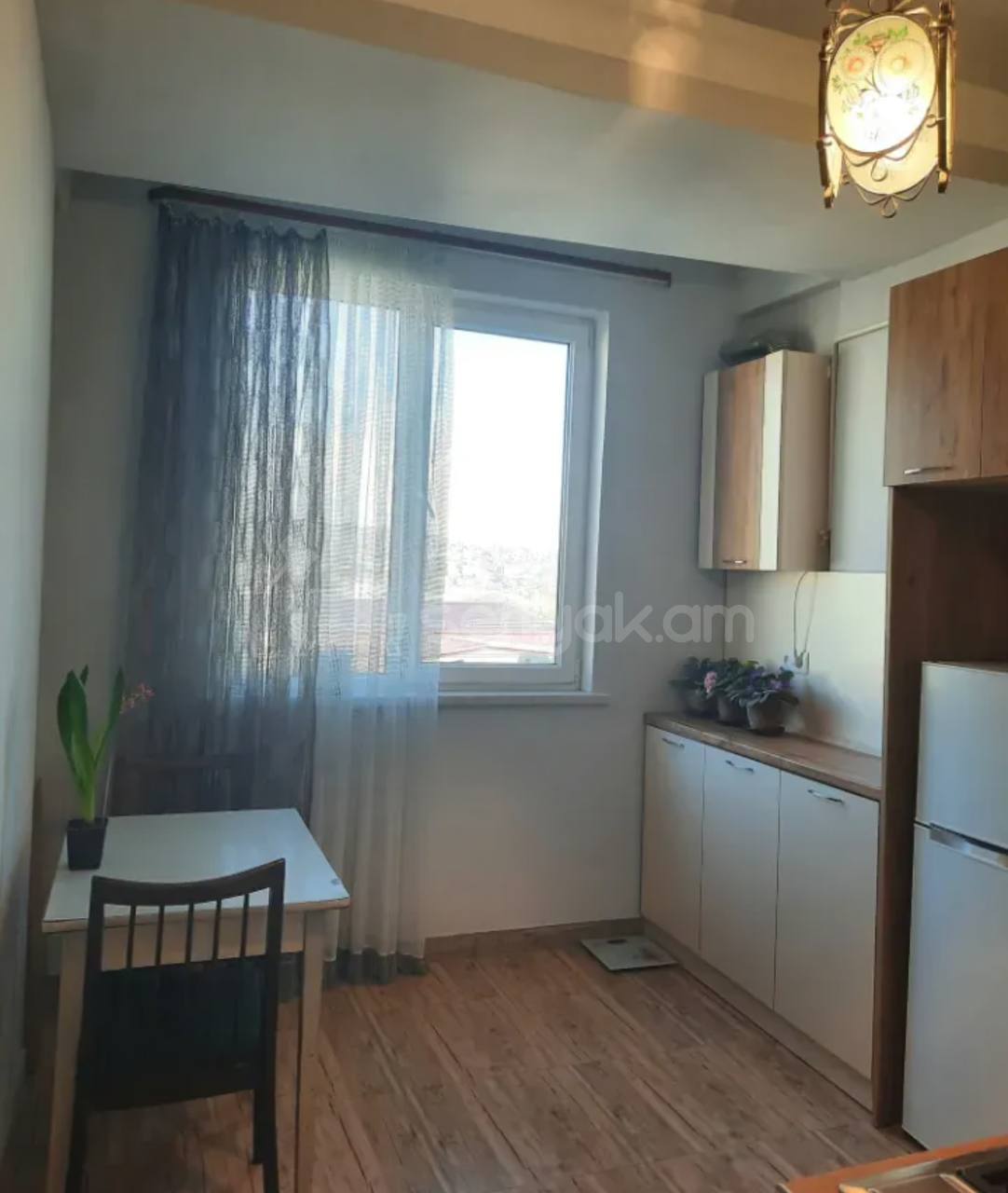2 Սենյականոց Բնակարան, 42քմ, 7/9 հարկ, Կապիտալ Վերանորոգված