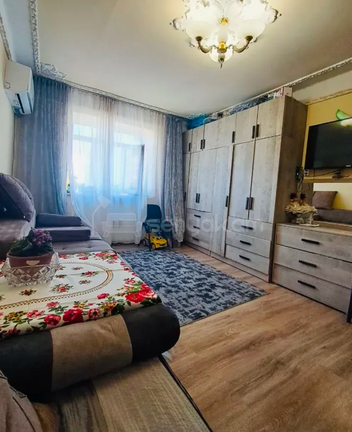1 Սենյականոց Բնակարան Քարե Շենքում, 33քմ, 3/5 հարկ, Կապիտալ Վերանորոգված