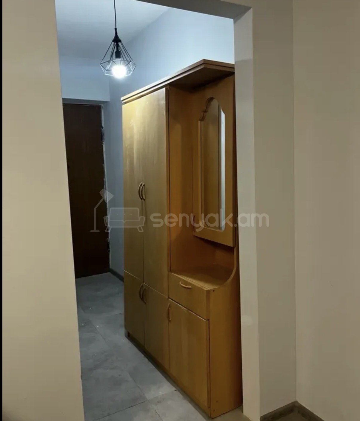 2 Սենյականոց Բնակարան Քարե Շենքում, 41քմ, 1/5 հարկ, Կապիտալ Վերանորոգված, Կահավորված