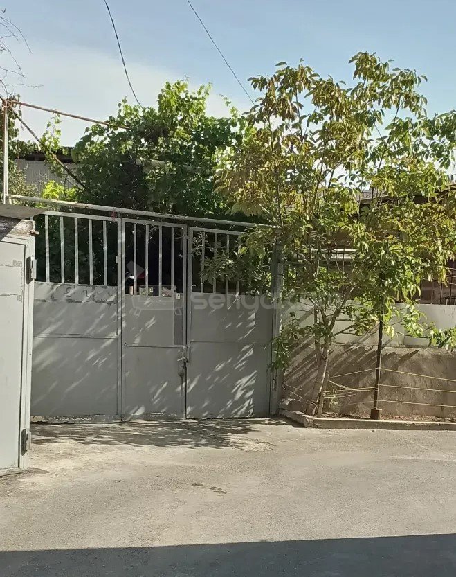 3 Սենյականոց Սեփական Տուն, 71քմ, Կոսմետիկ Վերանորոգված, Ավտոտնակով