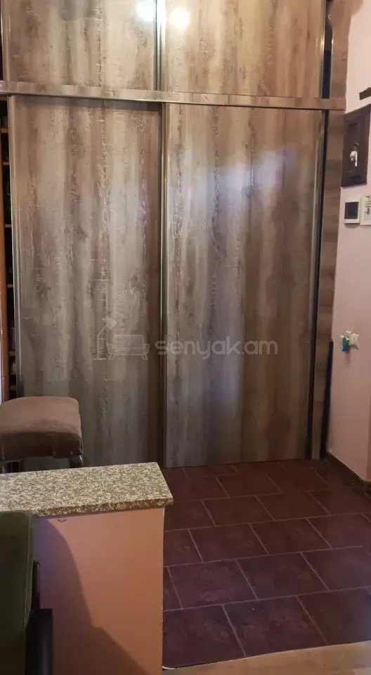 3 Սենյականոց Սեփական Տուն, 71քմ, Կոսմետիկ Վերանորոգված, Ավտոտնակով