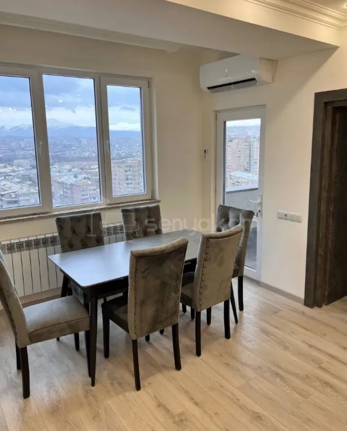 3 Սենյականոց Բնակարան Նորակառույցում, 73քմ, 13/16 հարկ, Կապիտալ Վերանորոգված, Կահավորված
