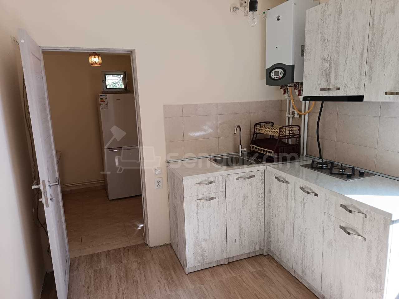 2 Սենյականոց Սեփական Տուն, 50քմ, Կապիտալ Վերանորոգված, Կահավորված