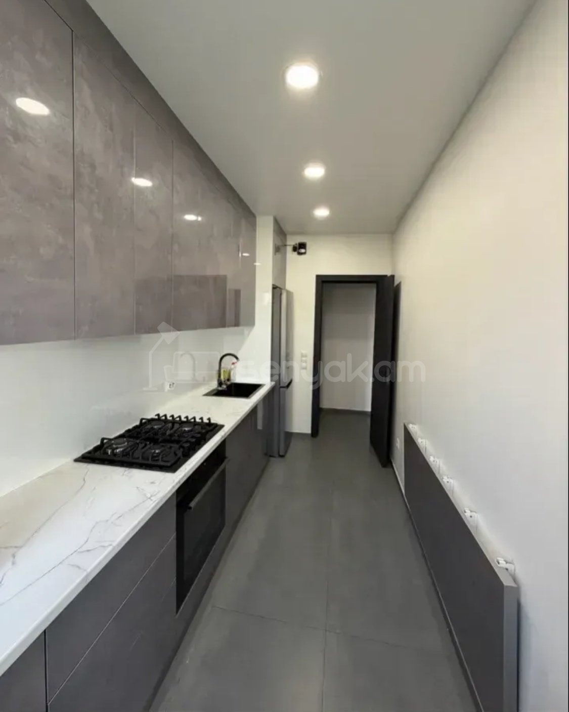 4 Սենյականոց Բնակարան, 89քմ, 4/9 հարկ, Կապիտալ Վերանորոգված