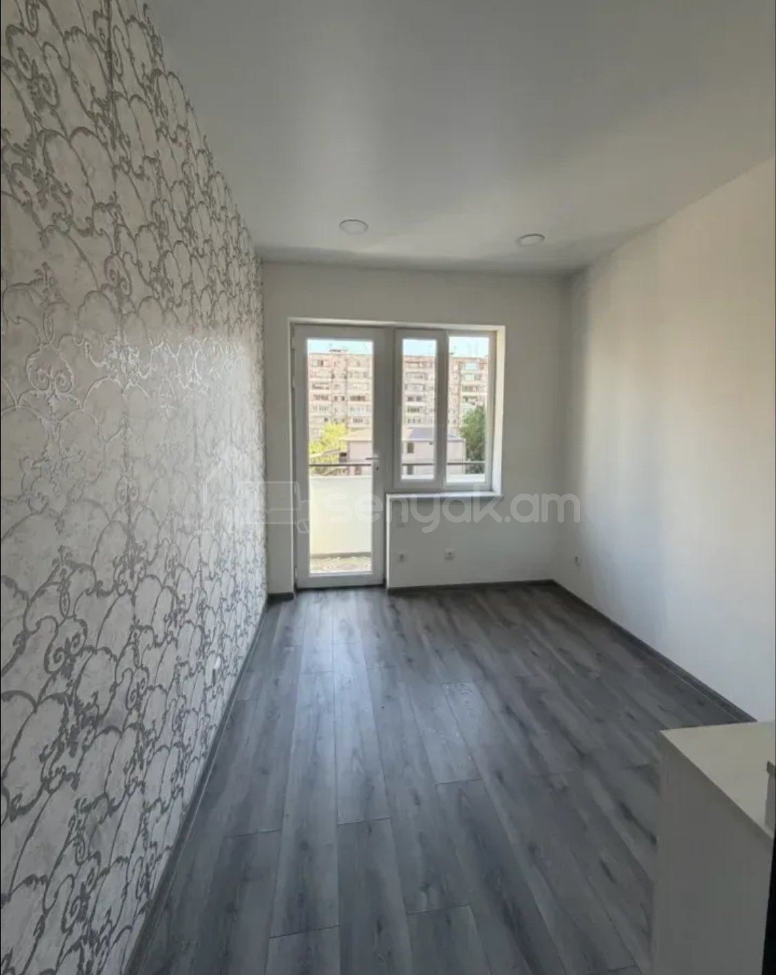 4 Սենյականոց Բնակարան, 89քմ, 4/9 հարկ, Կապիտալ Վերանորոգված