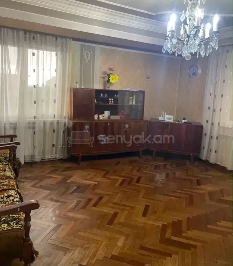 3 Սենյականոց Բնակարան, 85քմ, 9/14 հարկ, Նորմալ Վիճակում