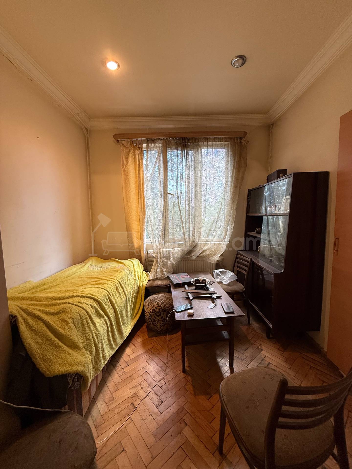 2 Սենյականոց Բնակարան Քարե Շենքում, 63քմ, 2/5 հարկ, Նորմալ Վիճակում