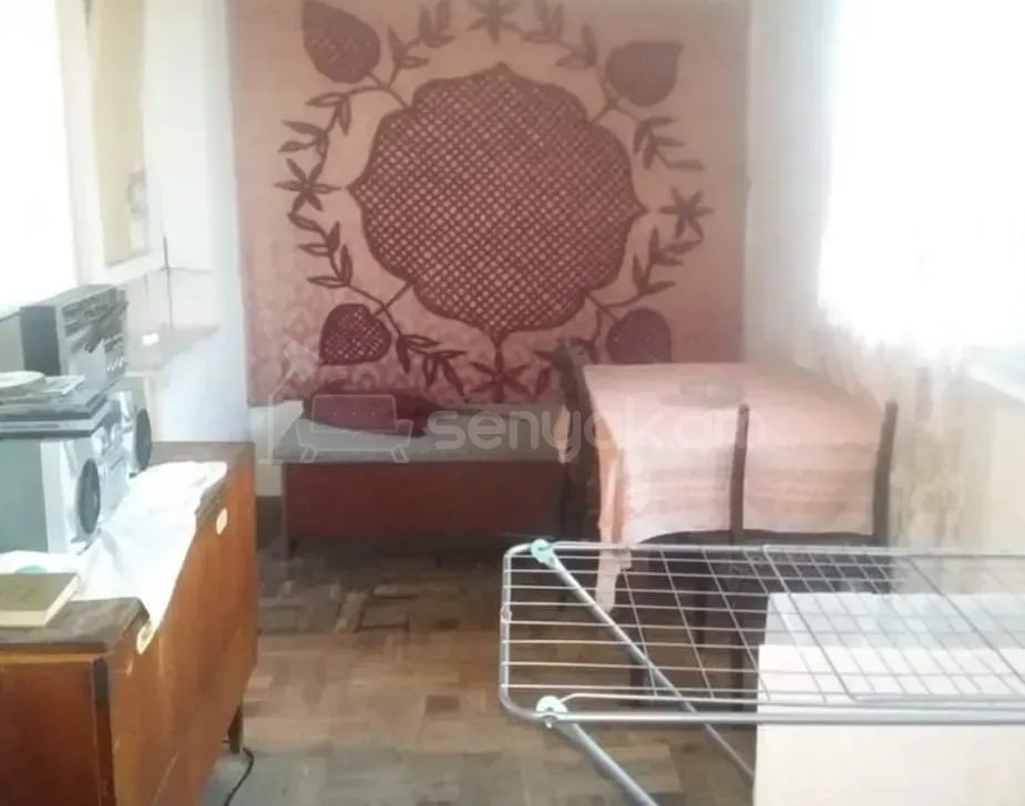 2 Սենյականոց Բնակարան Քարե Շենքում, 63քմ, 2/5 հարկ, Պետական Վիճակում