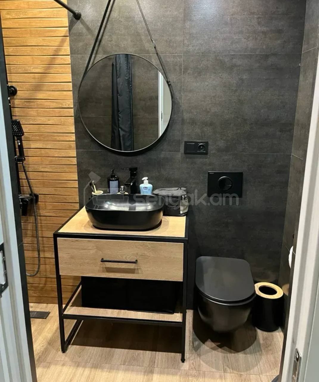 3 Սենյականոց Բնակարան, 65քմ, 9/9 հարկ, Դիզայներական Վերանորոգված, Կահավորված, Արևկող
