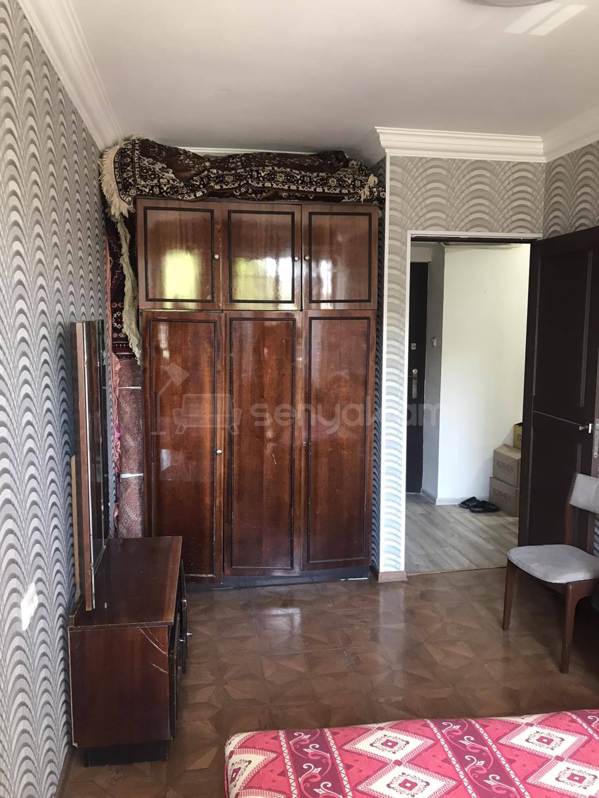 3 Սենյականոց Բնակարան Քարե Շենքում, 62քմ, 3/5 հարկ, Կոսմետիկ Վերանորոգված, Կահավորված, Արևկող