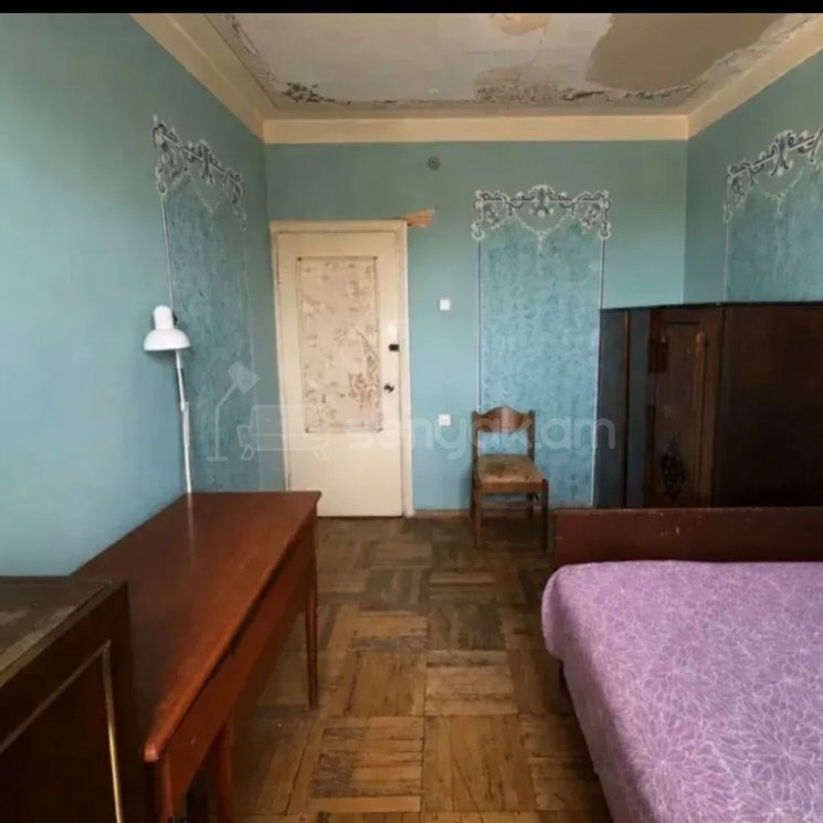 3 Սենյականոց Բնակարան, 80քմ, 9/9 հարկ, Պետական Վիճակում