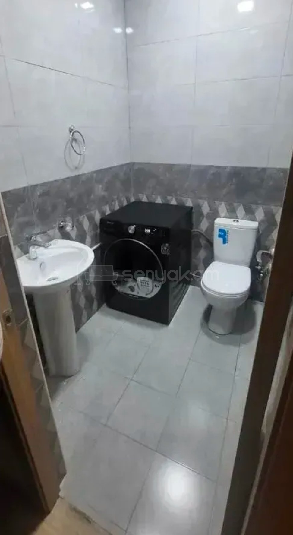 3 Սենյականոց Բնակարան Նորակառույցում, 100քմ, 6/17 հարկ, Կապիտալ Վերանորոգված