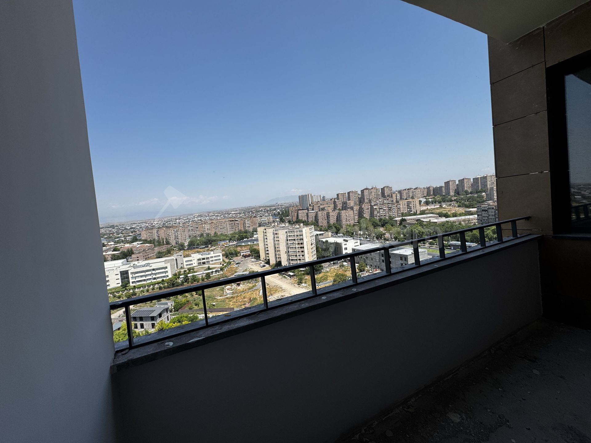 3 Սենյականոց Բնակարան Նորակառույցում, 77քմ, 14/21 հարկ, Զրոյական Վիճակում
