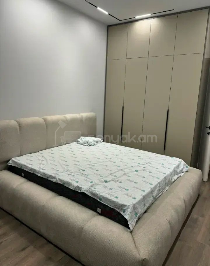 2 Սենյականոց Բնակարան Նորակառույցում, 57քմ, 4/18 հարկ, Դիզայներական Վերանորոգված