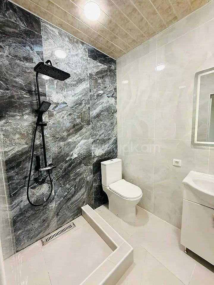 2 Սենյականոց Բնակարան, 48քմ, 2/7 հարկ, Կապիտալ Վերանորոգված